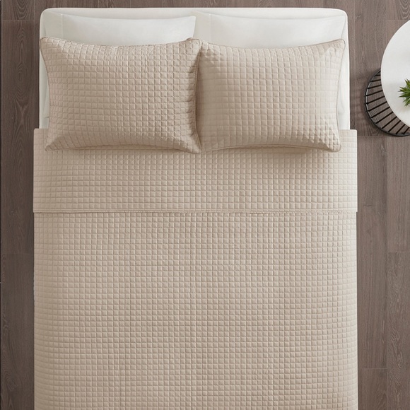 510 Design Otto Full/Queen 3 Piece
Coverlet Set - Picture 2 of 6